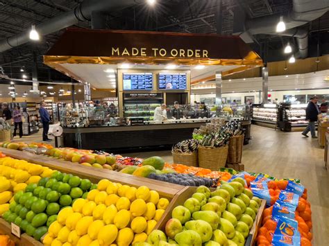 South American retailer Cencosud (parent company to The Fresh Market) announced the expansion. This translates to 14% growth for the specialty grocery chain’s fleet over the next 24 months.. 