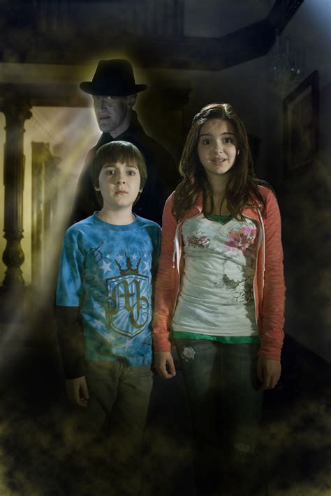 The haunting hour the series season 1. Children are going missing, but Dave and his siblings go to a spooky pumpkin patch and meet a sinister farmer.Show: The Haunting Hour: The SeriesAir date: Oc... 