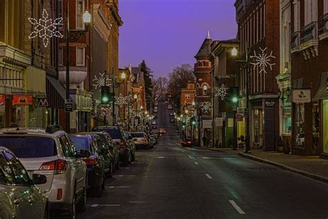 The holidays never felt so magical! Embark on a twonight/twoday trip