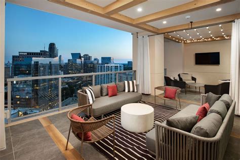 The huntley atlanta. Learn more about The Huntley On Park Avenue Apartments located at 1000 Park Ave NE, Atlanta, GA 30326. This apartment lists for $1821-$12358/mo, and includes 1-3 beds, 1-3.5 baths, and 774-2682 Sq ... 