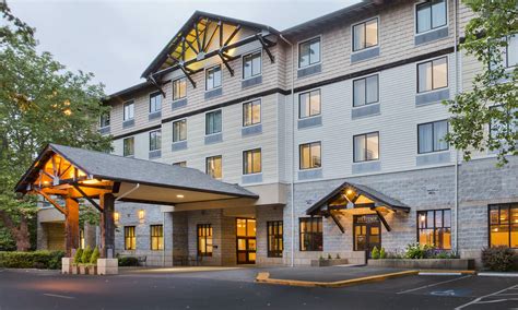 The inn at gig harbor. Specialties: The INN at Gig Harbor is Gig Harbor's only Full Service Hotel and Event Center, featuring 64 comfortably appointed rooms & suites. Whether you choose one of our deluxe double queen rooms, a deluxe king room or one of our fireplace, Jacuzzi or family suites, you will be surrounded by custom made Craftsman furnishings with business friendly work areas. Additionally you will enjoy ... 