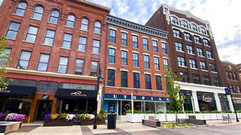 The landing fort wayne. FORT WAYNE, Ind. (WANE) – Building on the success of The Landing in downtown Fort Wayne, developers Model Group have planned to add a new building to the area. The three story structure would be ... 