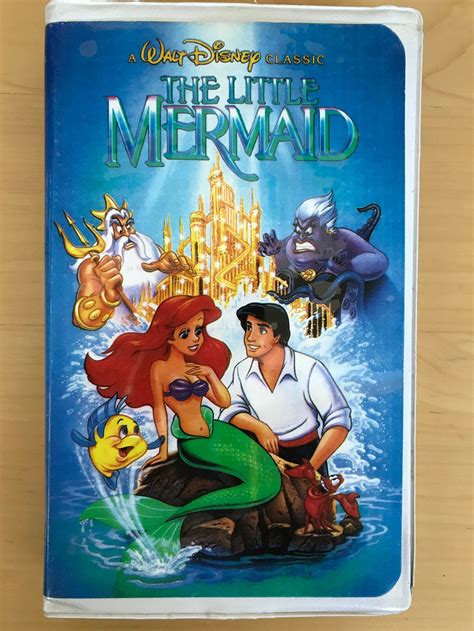 The little mermaid black diamond vhs. REUPLOADED & Fan-MadeOpening Orders1. Navy Blue FBI Warning screen2. Little Mermaid introduction3. Mulan trailer 14. A Bug's Life teaser5. Melody Time VHS... 