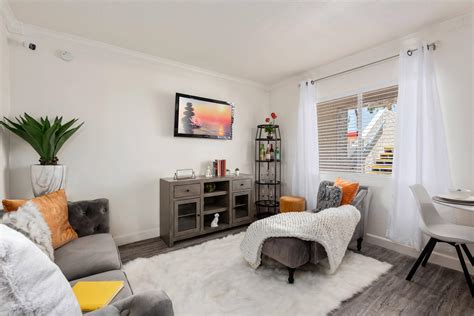 Find furnished apartments for rent in Chandler, AZ, view photos, request tours, and more. Use our Chandler, AZ rental filters to find a furnished apartment you'll love..