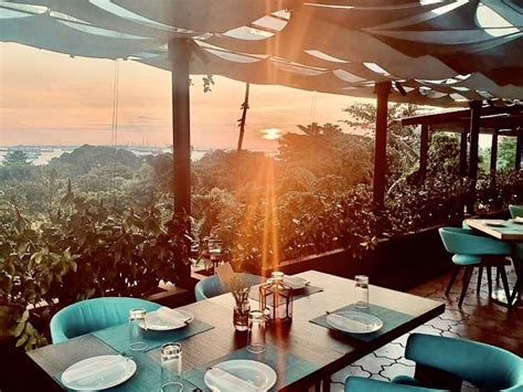 The most romantic restaurants in Singapore for …