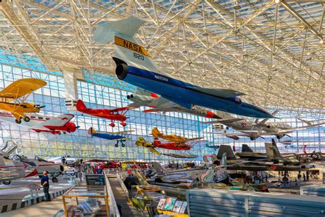 The museum of flight. Directions | Arrival By Car. Take Interstate 5 to Exit 158. Turn right at East Marginal Way. Enter the Museum lot half a mile down the road on your right. All parking is FREE—there is public parking space adjacent to the Museum and additional parking next to the Library, Airpark and Aviation High School. 
