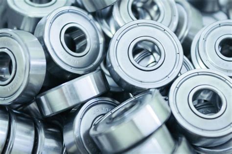 The myth of play and precision in bearings - BEARING NEWS