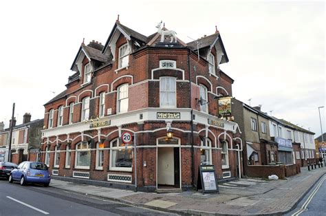 The oldest pub in Portsmouth well worth a visit - Tripadvisor