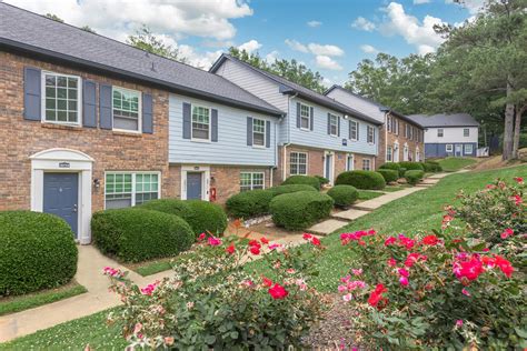 The park at galaway. The Park at Galaway is located around 20 minutes outside of Atlanta, and just ten minutes from the Hartsfield-Jackson Atlanta International Airport. Within five minutes are Walmart, Old National Village Discount Mall and Manheim Atlanta. 
