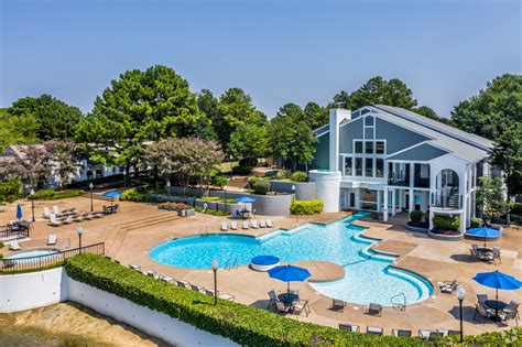 The park at new castle. The Park at New Castle, Memphis, Tennessee. 591 likes · 2 talking about this · 416 were here. Situated on 143 acres of stunning land and lakes, The Park at New Castle offers a lifestyle you'll c 