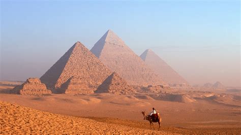 The pyramids of egypt hakkında bilgi