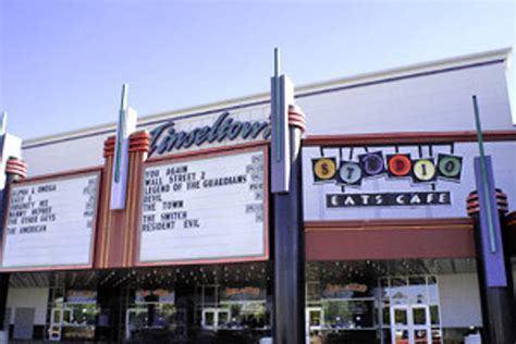 Visit Cinemark Roanoke movie theater near Westlake. En