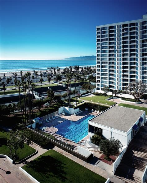 The shores santa monica. Contact Us Leasing Office : 310-340-1701 Property Management : 310-399-7701 For Leasing Inquiries, please fill out the information below 