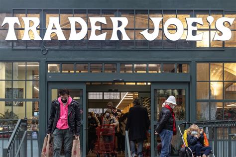 The simple reason why Trader Joe’s doesn’t deliver - CNN