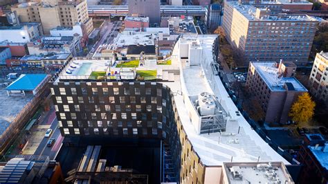 The smile new york. Dec 22, 2020 · The Smile is the second residential project by BIG to be completed in NYC following the remarkable West 57th Street. It was created in collaboration with Blumenfeld Development Group and is ... 