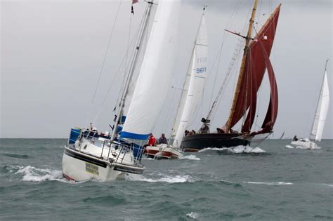 The successful Nab Tower... - Portsmouth Harbour Marine