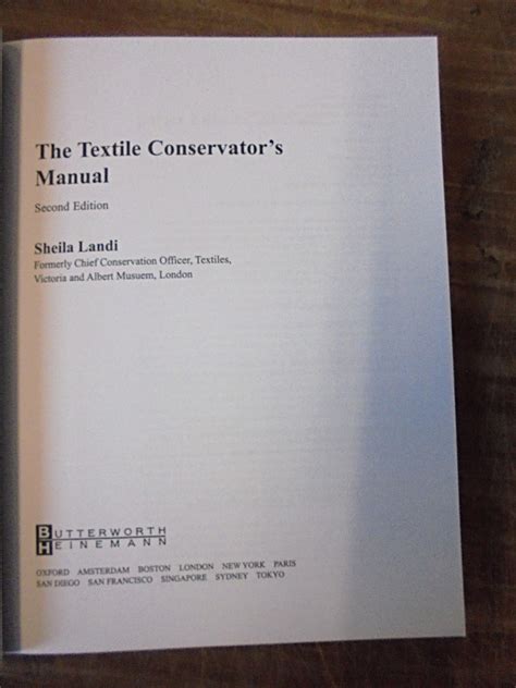 The textile conservators manual by sheila landi. - Chevy k2500 manuale di servizio di fabbrica.