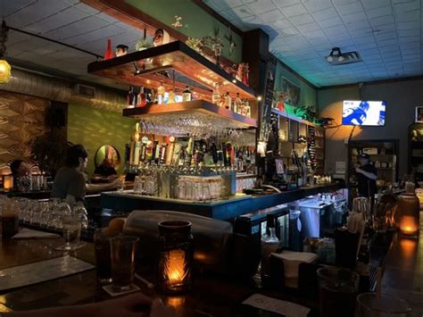 The top gainesville. 1:23. A new downtown bar is hoping to provide a place to build community while also honoring a little bit of Gainesville history. Kin Cocktail Bar opened Nov. 4 at 9 W. University Ave., the former ... 