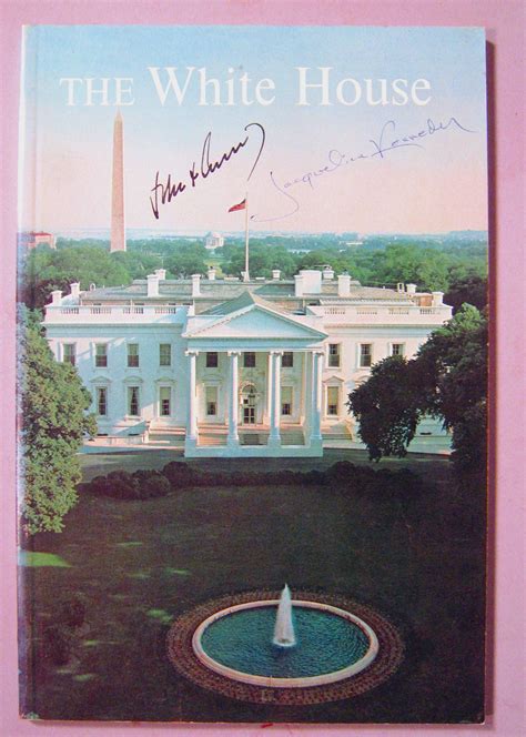 The white house an historical guide. - Do it yourself housebuilding the complete handbook.