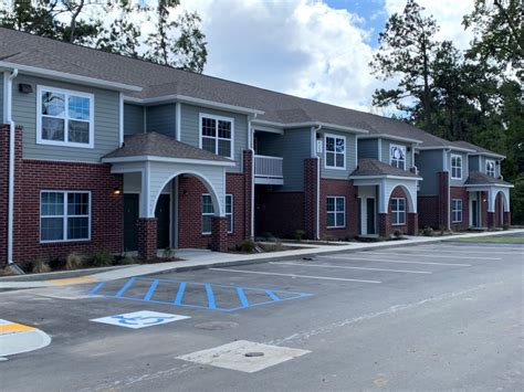 Woodlands at Montgomery 227 West Montgomery Cross Road Savannah, GA 31406 Equal Housing Opportunity. BUSINESS HOURS. Monday: 10:00 AM - 5:00 PM Tuesday: 10:00 AM - 5:00 PM Wednesday: 12:00 PM - 5:00 PM Thursday: 10:00 AM - 5:00 PM Friday: 10:00 AM - 5:00 PM Saturday: Closed Sunday: Closed.. 