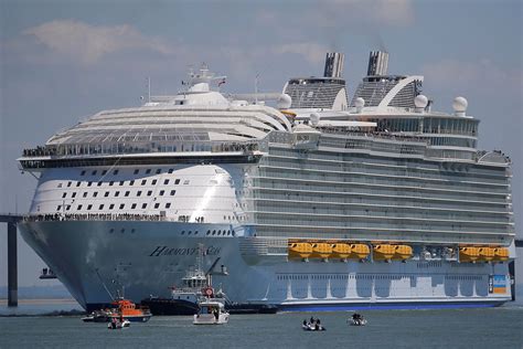 The world's largest cruise ship nearly ready to set sail