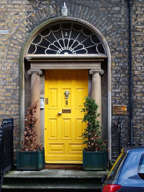 The yellow door. Yellow Door is here for you. All our services continue to operate at whatever stage of national or local covid-19 restrictions. However, some services will be delivered remotely and/or may be adapted to meet your needs & preferences while still being covid-secure. 