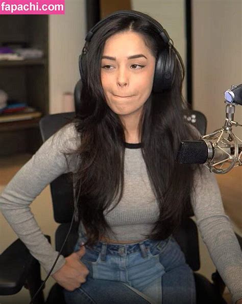 Theekhloe Leaks XXX 🍑