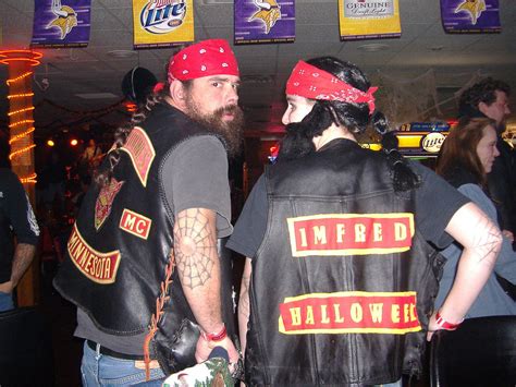 The THEMADONES MC are the longest continuous motorcycle club in Minnesota, having had active members ever since. The THEMADONES logo and current name began when charter member, Mickey, discovered "The Mad One" character in a magazine. What motorcycle clubs are in Minnesota?. 