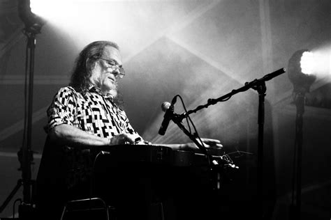 There Were Sidemen. And Then There Was David Lindley - Rolling …