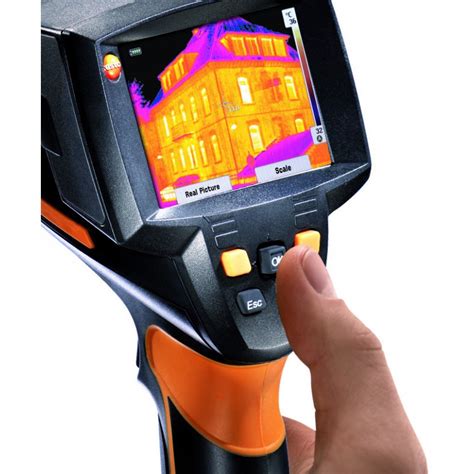 HIGH-RESOLUTION THERMAL IMAGING CAMERA CompactPRO XR is our longest-range and highest resolution thermal imaging camera designed for your smartphone. The portable, battery-free design features a 320 x 240 sensor paired with a high-quality 9.1 mm focal length lens which can detect heat signatures up to 2,400 ft (750 m) away.. 