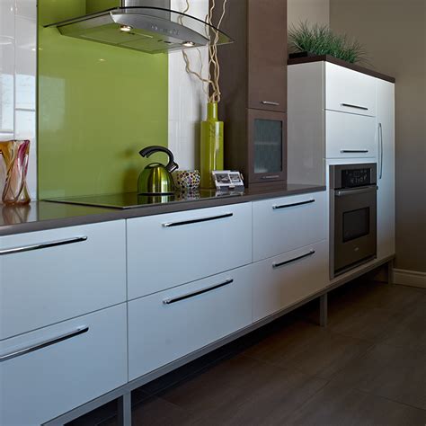 Thermoplastic Cabinets - Photos & Ideas Houzz