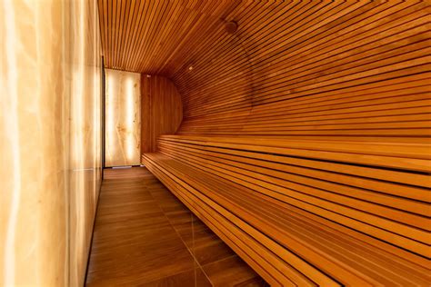 Thermory - Thermory sauna maintenance When constructing a sauna, it must be installed with high levels of quality and precision in order to protect the wood’s features and durability. As an organic material, wood also needs regular maintenance to …