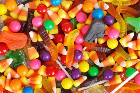 These places in the Chicago area are accepting leftover Halloween candy donations