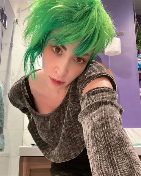 😈 Thevividvivka Onlyfans Leak XxX 17 Pics