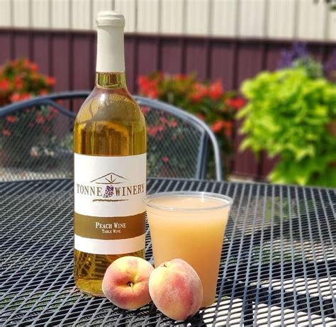 Thewineabout_ (Peachwine ) Onlyfans Leak 💦 +18