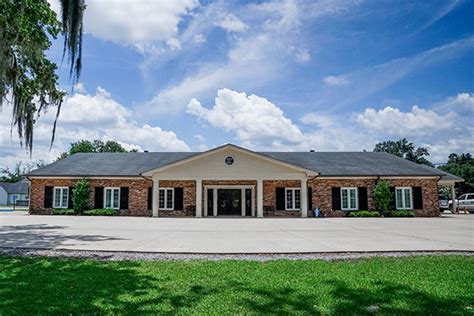 Thibodaux funeral homes. Thibodaux Funeral Home in Thibodaux, LA provides funeral, memorial, aftercare, pre-planning, and cremation services to our community and the surrounding areas. Send Flowers (985) 446-8826 Toggle navigation 