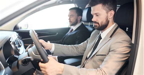 Things to check when test driving a car.  Test driving a new car before purchasin...