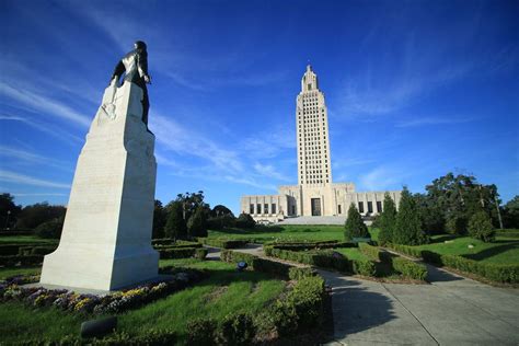 Things to do in baton rouge louisiana. Find a list of things to do in Baton Rouge like shopping, family-friendly attractions, and historic sites. Enjoy outdoor recreation, tours, nightlife, live music, and more! ... The Old State Capitol’s museum houses artworks and historical exhibits that tell the story of Baton Rouge and Louisiana. The so-called “Castle on the River” is a ... 