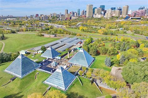 Things to do in edmonton canada. Edmonton is a vibrant urban centre in the heart of the wilderness, the largest northernmost metropolis, and the capital of Alberta, Canada. Experience what 18 hours of sunlight a day feels like in the summer, or how the first snowfall transforms the river valley in winter. 