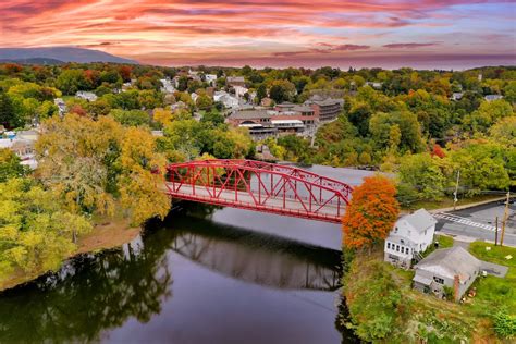 Things to do in saugerties ny. Top 10 Things to Do in Saugerties (New York) Written by Matilde Konrad Updated July 7, 2023. Saugerties is a town in Ulster County, New York, with a population of 19,482 as of the 2010 census. It is home to the Village of Saugerties, located in the northeast corner of Ulster County, and part of the town is inside Catskill Park. There are … 