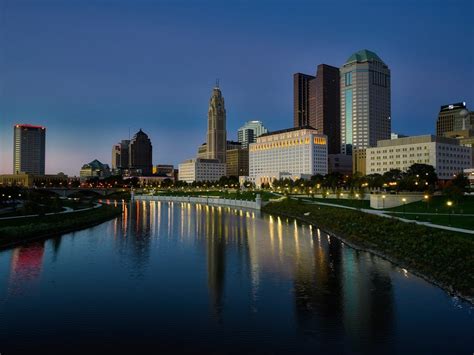 Things to do.columbus. Columbus, Ohio, is a diverse city with many varied attractions and home to Ohio State University. The city is full of personality with unique and eclectic sites to visit such as the Ohio Statehouse and Mirror Lake. See … 