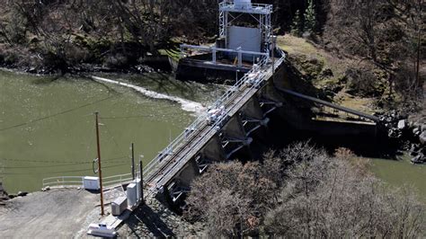 Things to know about the Klamath River dam removal project, the largest in US history