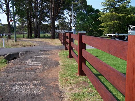 Thirlmere Rural Timbers in Thirlmere NSW, an Australian Fencing ...