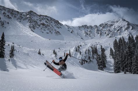 This Summit County ski area is the 5th best “for the money” in the US, says Forbes Advisor
