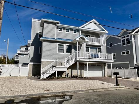 This renovated 6 bedroom,