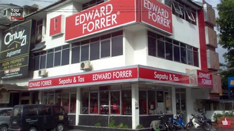 Thomas Edwards  Bandung