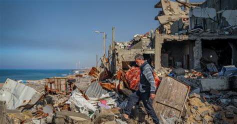 Thomas Friedman: The Arab oil states won’t rebuild Gaza for free