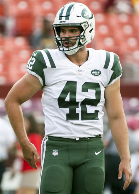 Thomas Hennessy - Professional Athlete - New York Jets LinkedIn