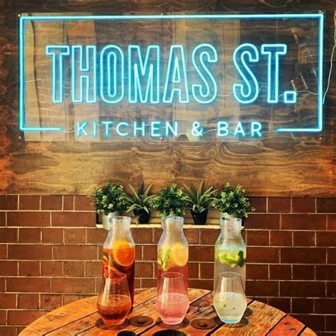 Thomas St. Kitchen & Bar Dining at Novotel Sydney Central