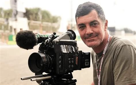 Thomas Bonnecarrere was a long-serving F1 camera operator who died in a road accident after the 2021 Monaco Grand Prix. Learn more about his career, family, …